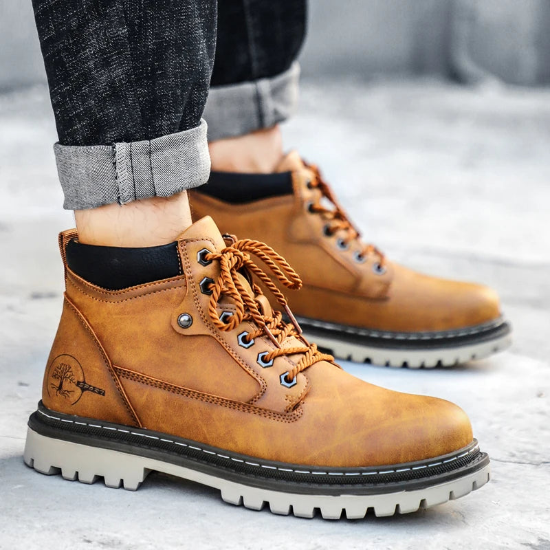 Men Leather Boots Winter Luxury Classic Warm Fur Snow Ankle  Outdoor Brand Casual Motorcycle  Lace Up  Tooling Shoe