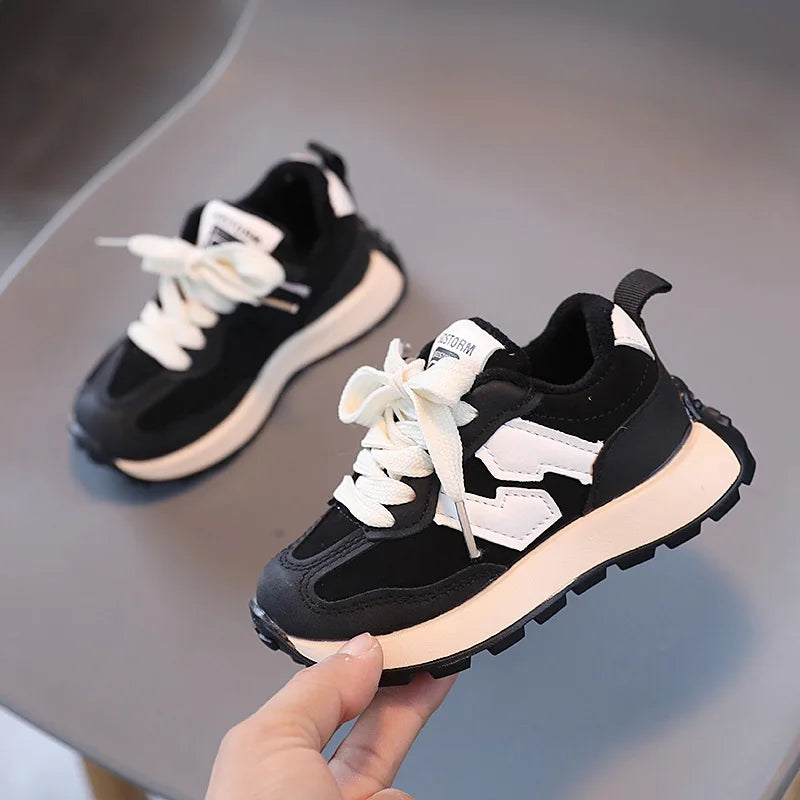 Kids Sports Shoes for Boys Casual Sneakers Spring Autumn New Non Slip Girls Board Shoes Children Soft Soled Baby Running Shoes