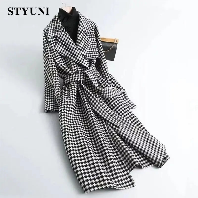 Houndstooth Plaid Lace-Up Jacket