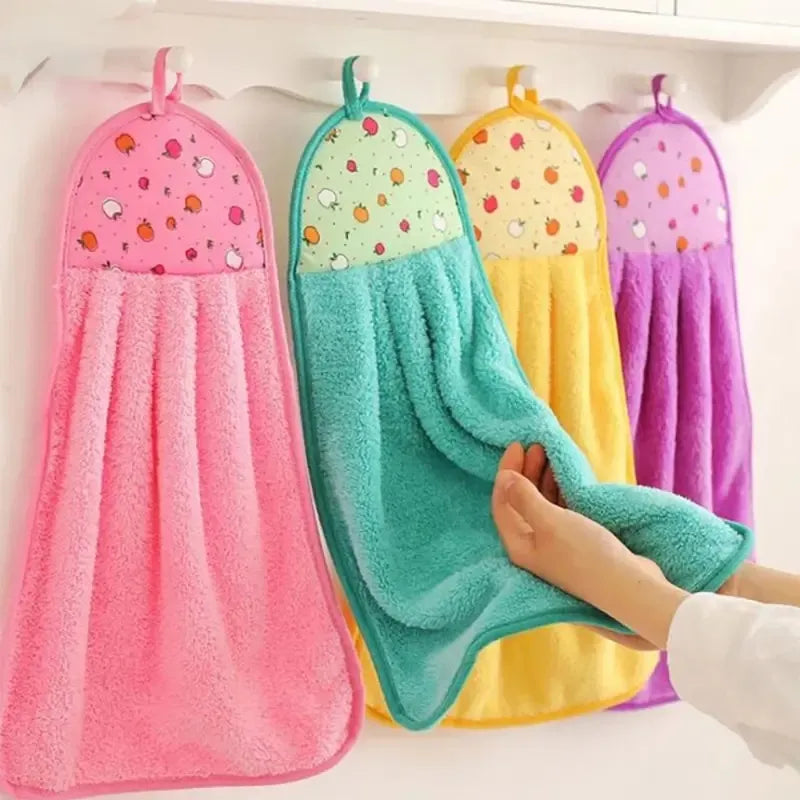 4pcs Coral Velvet Bathroom Supplies, Soft Hand Towel, Absorbent Cloth Dishcloths, Hanging Cloth, Kitchen Accessories